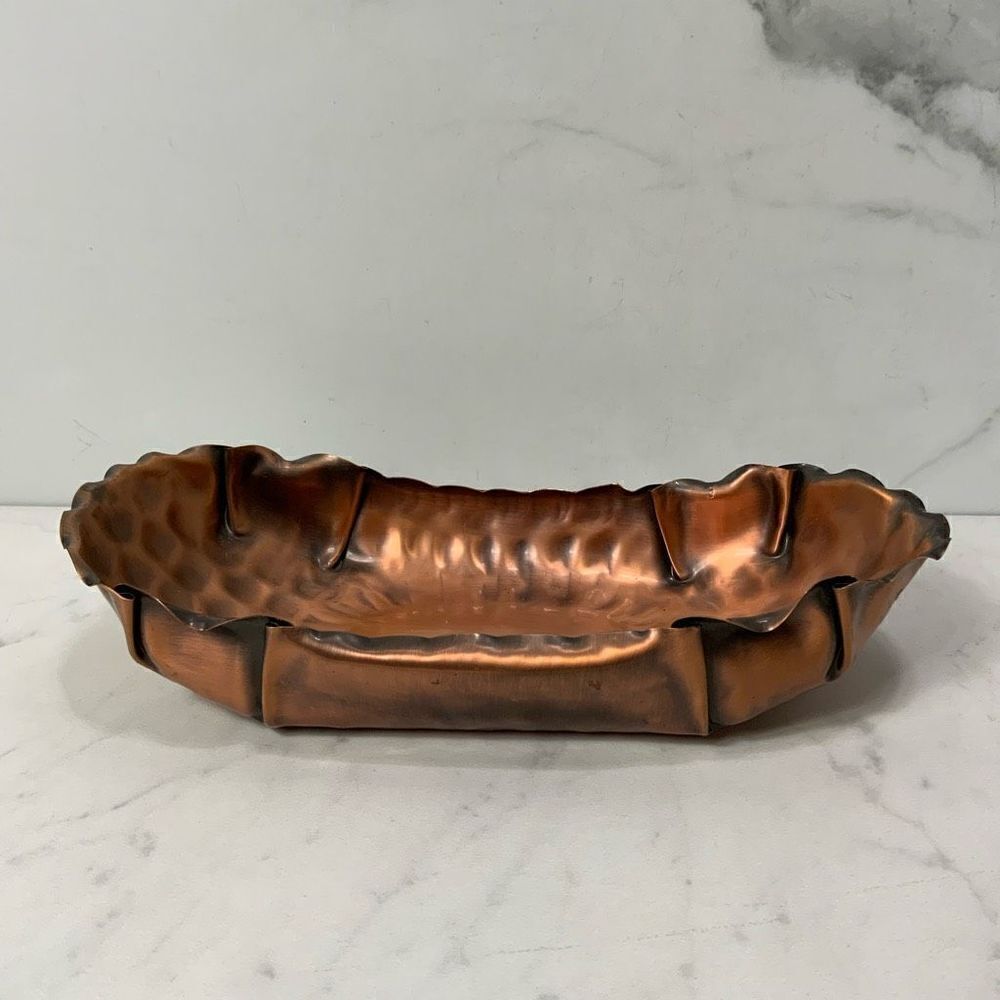 VINTAGE GREGORIAN Hammered Copper Dish